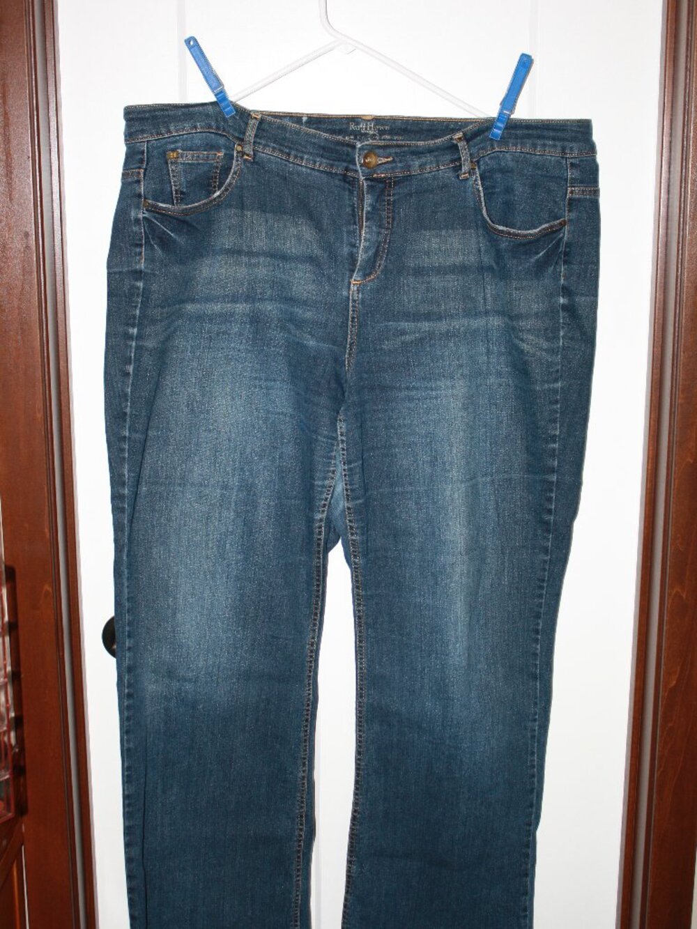 Ruff Hewn, Plus size Blue Jeans, size 20W.